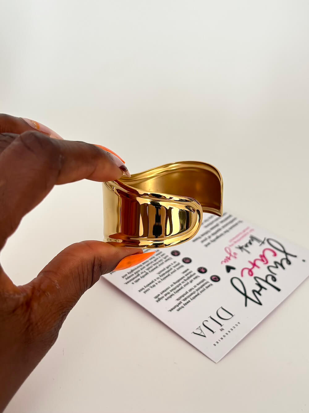 shiny adjustable bangle - View 3