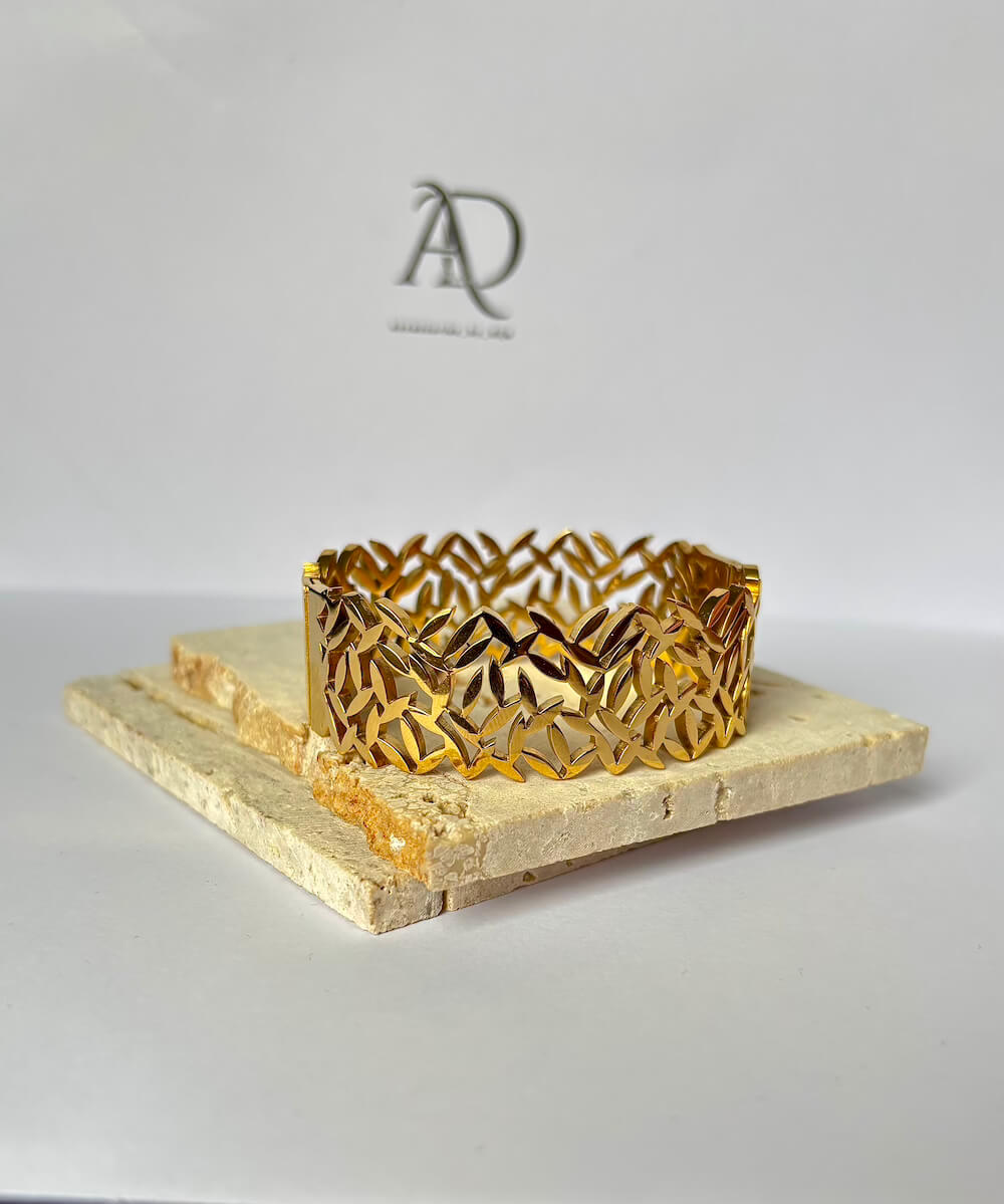 Tiara bangle