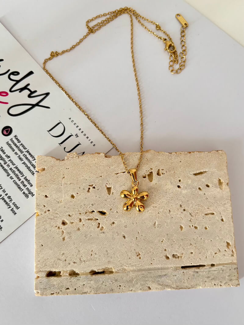 Star necklace