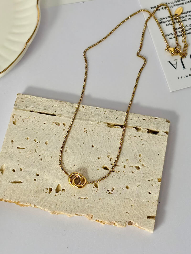 April necklace